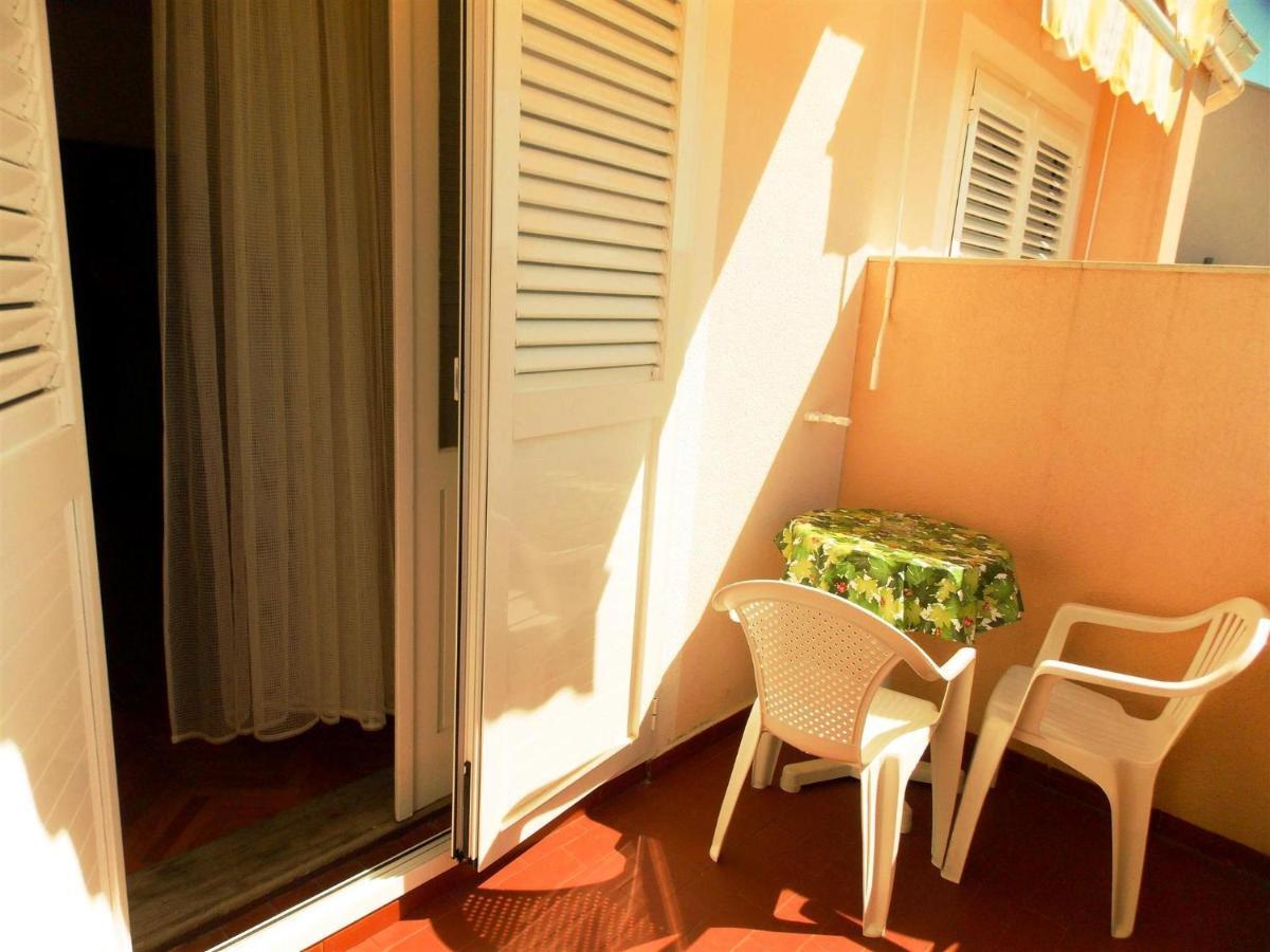 נובליה Guesthouse Jenny (Adults Only) חדר תמונה